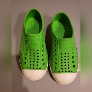 Green Native Jefferson C9 Water Shoes